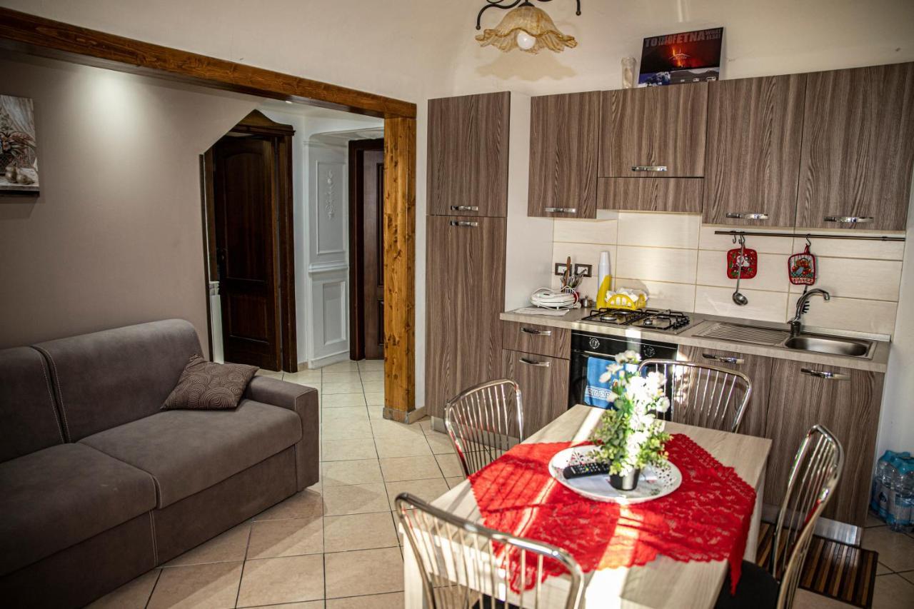 Casa Vacanze Etna Linguaglossa Exterior foto